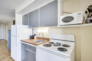 1 Mi to Boardwalk Oceanfront Daytona Beach Condo - Daytona Beach - 2