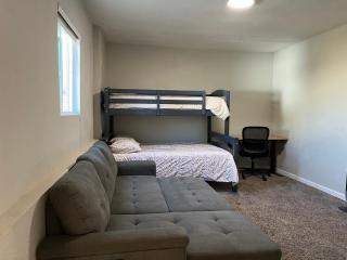 3 BR Phoenix Getaway Walk to Valley Metro - Phoenix - 7