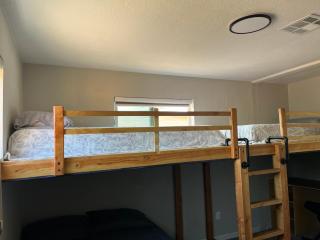 3 BR Phoenix Getaway Walk to Valley Metro - Phoenix - 5