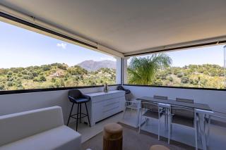 Stylish Estepona Hills Apartment with Lovely Views - Estepona - 8
