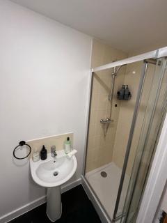Trafford Stays - Manchester - 4