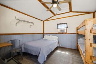 Cozy Cabin4 Within Campground - Mifflinburg - 5