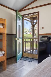 Cozy Cabin4 Within Campground - Mifflinburg - 2
