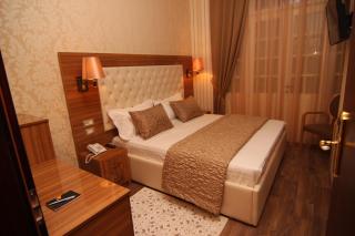 Hotel Boutique Restaurant Gloria - Tirana - 6