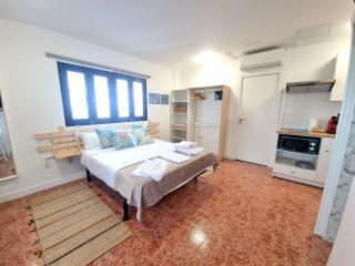 VV Kampos Suites - Los Llanillos - 2
