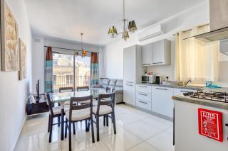 New to the market - Seabreeze apt by SF HOMES - 1