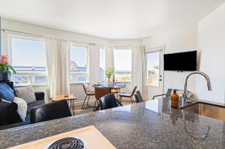 2 Cayucan Bungalows Steps to Beach Shared Lounge Sleeps 12 - Cayucos - 9