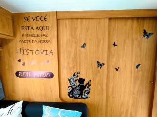 Ella's Camper - - 5