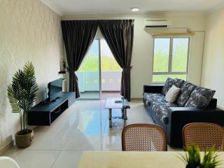 Desaru Sea View Luxury Suite Private Beach 3 Pax D13A06 - Bandar Penawar - 8