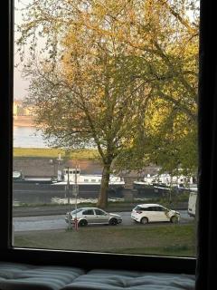 Big Premium Apartment with Rhine View totally new - Duisburg - 1