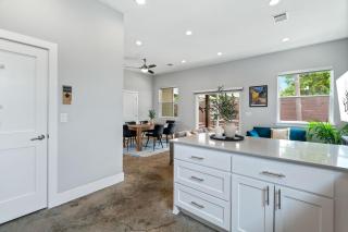 3BR Austin Escape Private Cowboy Pool & Casita - Austin - 1