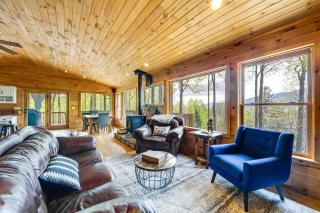 10 Mi to Waynesville Cabin with Hot Tub and Mtn Views - Balsam - 4