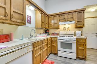 3 Mi to Downtown Tulsa Cozy Retreat! - Tulsa - 2