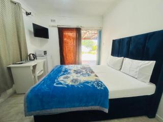 Executive Accommodation Bellville 2 - 8