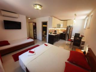 Apartments Ivan - 2