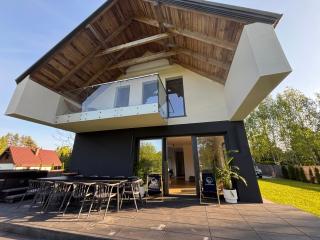 Enklawa Winiec - nowoczesny dom nad jeziorem, 6 sypialni, jacuzzi - Winiec - 8