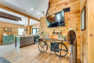Modern Creek-Front Cabin with Deck and Views in Murphy - Murphy - 5