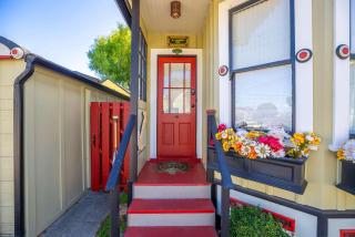 Aldrich House - PG Charmer Walk to Lovers Point - Pacific Grove - 6