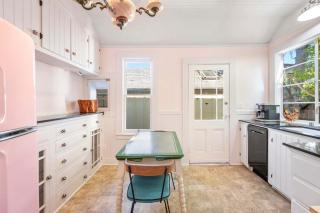 Aldrich House - PG Charmer Walk to Lovers Point - Pacific Grove - 1