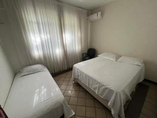 Casa Quintal Bueno! 5 quartos com ar split e internet ultra! Perto do melhor de Goiânia! Marista Parques Areião e Vaca Brava Hospital Premium Mater Dei Blue Fit Perdomo Goiânia Shopping! - Goiânia - 3