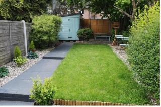 Modern 2-Bedroom Home in Bromley - Bromley - 7