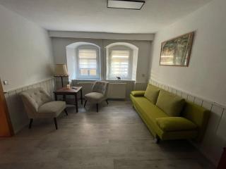 Ferienhaus mit Garten und Terrasse, zentral und ruhig - Freyburg - 9