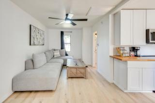 Stroll to Shore Retreat with Yard in Daytona Beach - Daytona Beach - 7