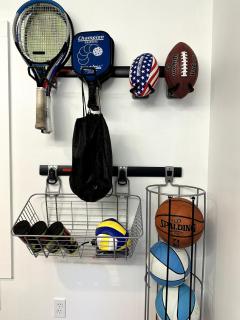 5BR Oasis w pool, spa and sports court - 7