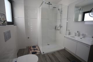 Villa Punta Sol with jacuzzi - Jezera - 8