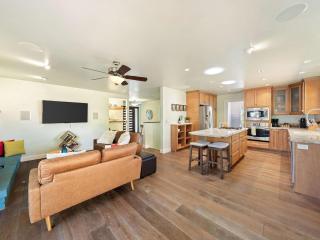 Azure Grove - Pebble Beach Tranquility for a Family of 8 - Pebble Beach - 1