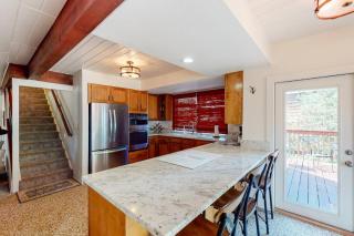 CC Cabin - Full Game Room & Wrap Around Deck - Shaver Lake - 3