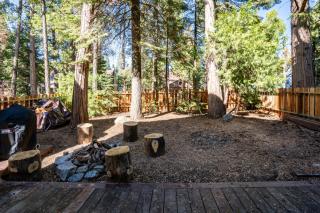 A Tuscan Adventure in California 3 BDR Sleeps 8 - Shaver Lake - 6