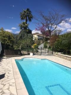 Chambre de charme climatisée, avec piscine - Grasse - 0