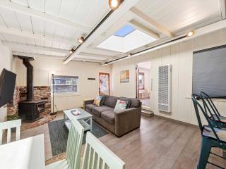 Cottage at the Point - For 4 - Santa Cruz - 4