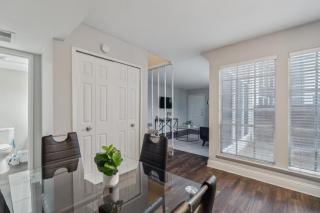 Stratton 409a I Spacious 2 Bed 15 Bath - Arlington - 4