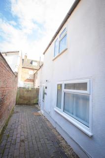 2-bed cosy and beautiful house in Luton town centre - Luton - 6