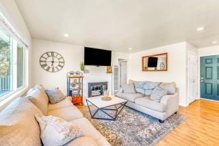 Cozy Oaks - A Coastal Getaway with Idyllic Scenery - Del Rey Oaks - 4