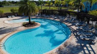 4BR Family Townhouse Steps to Disney - Kissimmee - 2