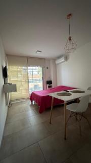 Estudio a metros de Boulevard Oroño - La Porteña - 0