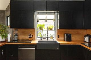 River Magic - Riverfront Family Fun & Lux Design - 7