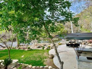 River Magic - Riverfront Family Fun & Lux Design - Three Rivers - 2