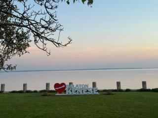Nóra Apartman - Balatonkenese - 8