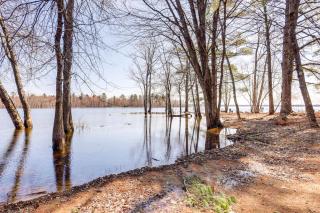 Walk to Private Beach and Boat Launch Mayfield Home - Broadalbin - 0