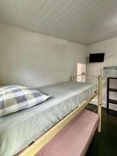 Kitnet Aconchegante Simples e Bem Localizada - 3