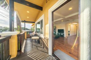 Fully Updated 3 BDR Seaside Home Minutes to Beach - Seaside - 1