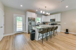 4 Mi to Auburn University Townhome with Fenced Yard - Opelika - 5