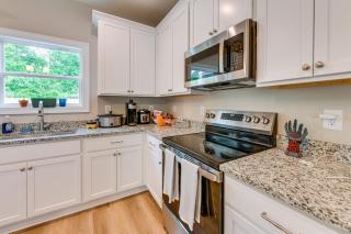 4 Mi to Auburn University Townhome with Fenced Yard - Opelika - 3