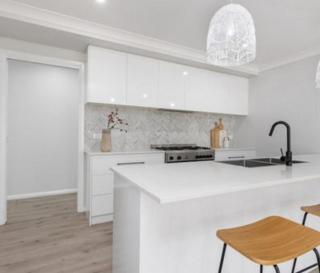 Modern home with Private ensuite - North Wagga - 3