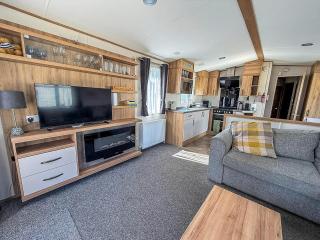 Beautiful 8 Berth Caravan At California Cliffs Nearby Scratby Beach Ref 50011Kc - Great Yarmouth - 3