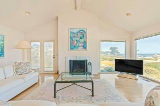 Pacific Panorama - Summer and Concours Await - Pacific Grove - 4